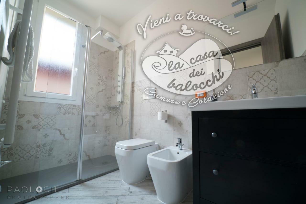 La Casa Dei Balocchi B&B Тойрано Екстериор снимка