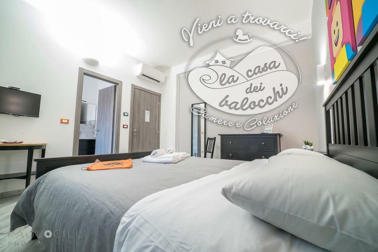 La Casa Dei Balocchi B&B Тойрано Екстериор снимка