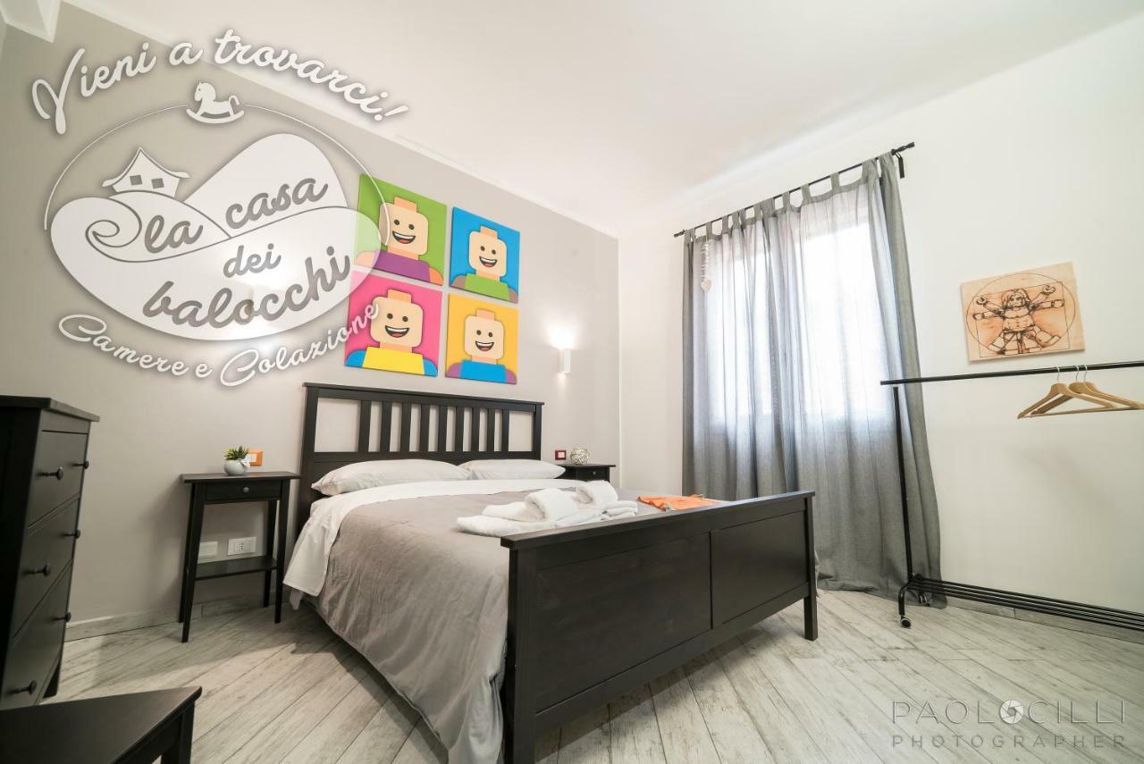 La Casa Dei Balocchi B&B Тойрано Екстериор снимка