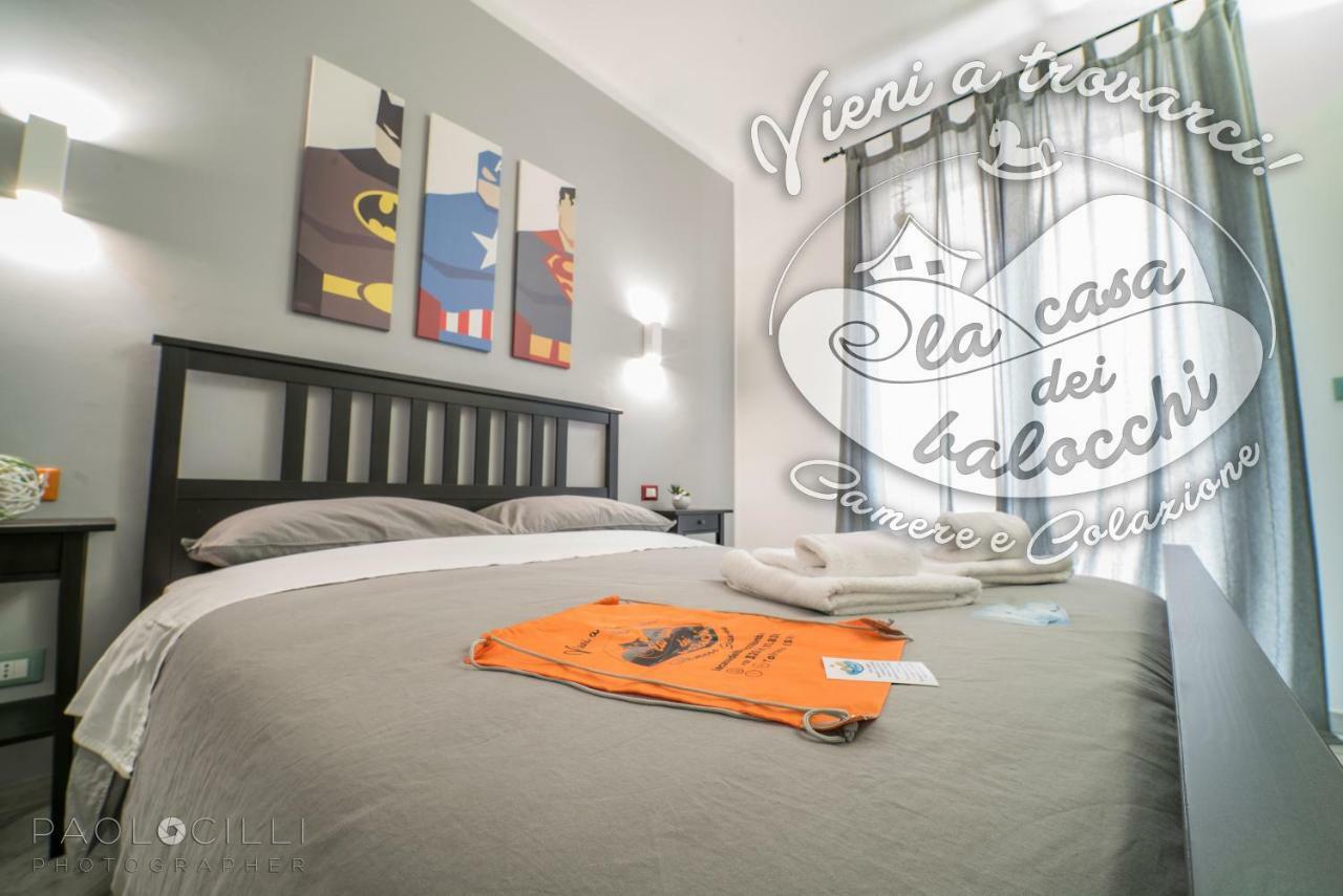 La Casa Dei Balocchi B&B Тойрано Екстериор снимка
