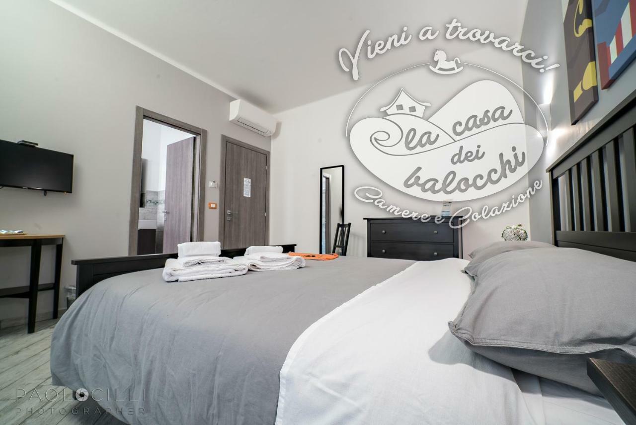La Casa Dei Balocchi B&B Тойрано Екстериор снимка